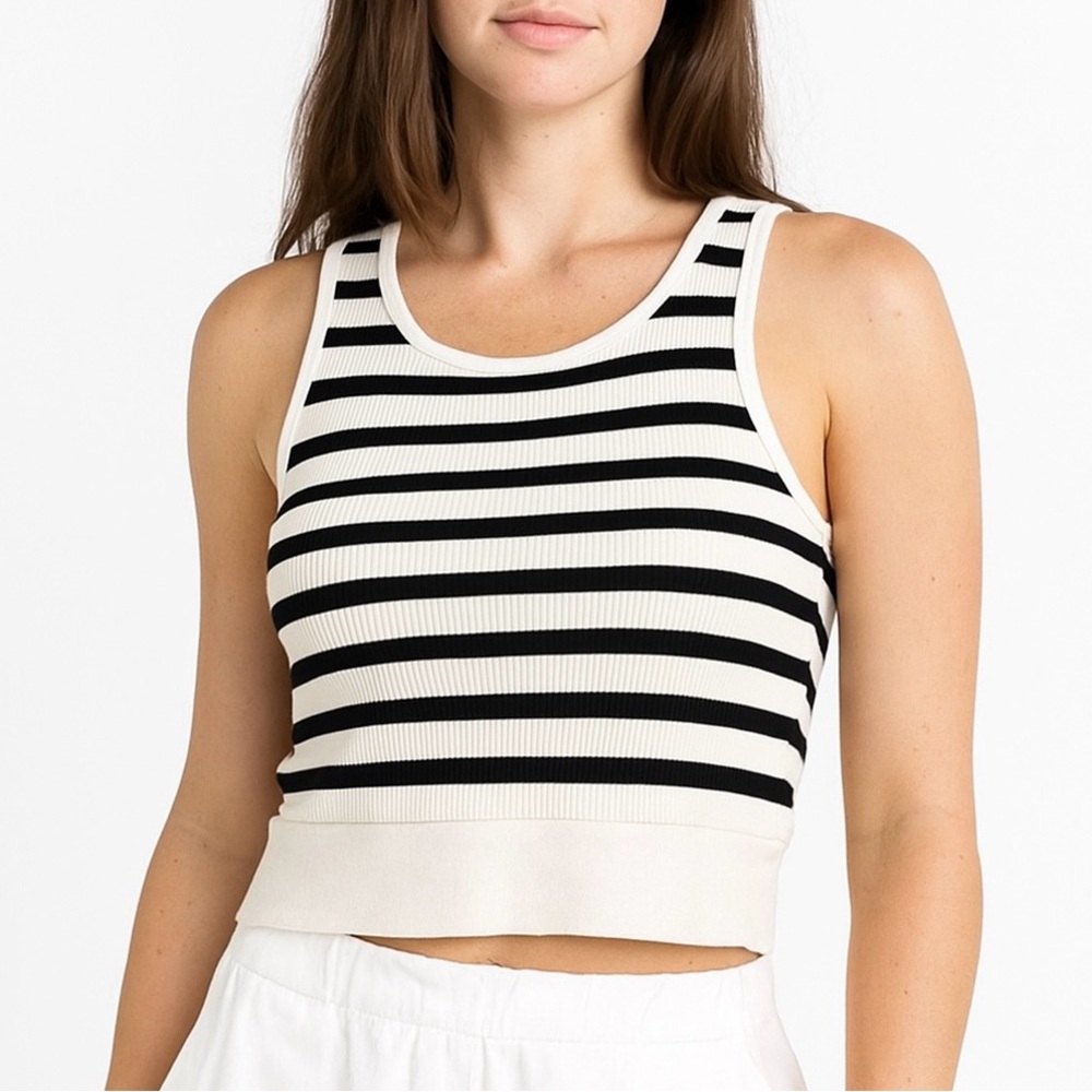 Striped Black and Cream White NWOT Crop Top